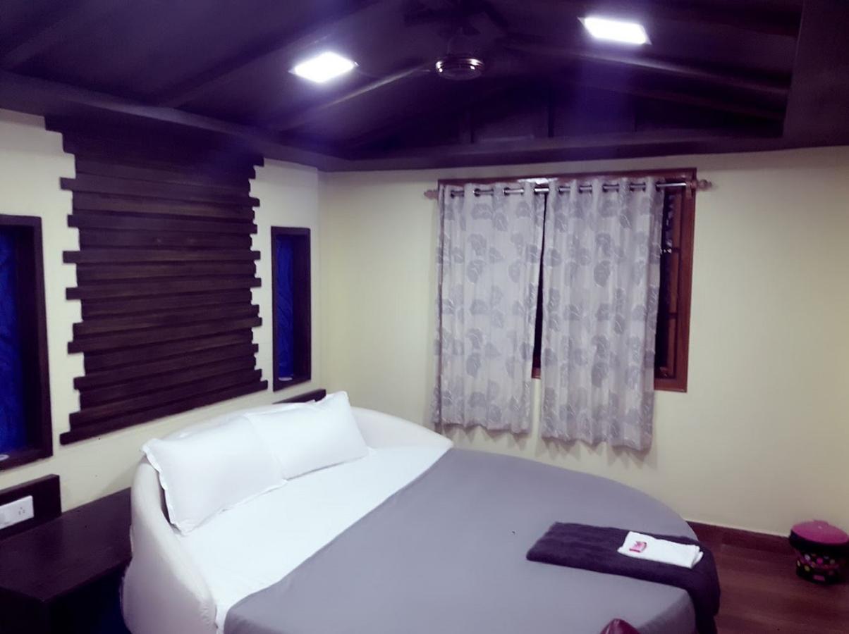 Hotel Anandhiram Heritage Karaikal Eksteriør bilde