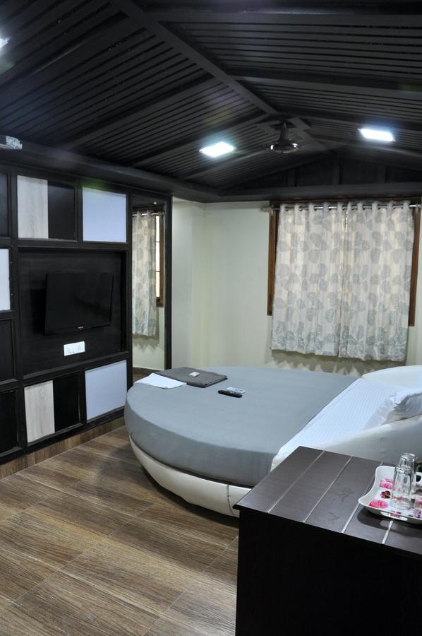 Hotel Anandhiram Heritage Karaikal Eksteriør bilde