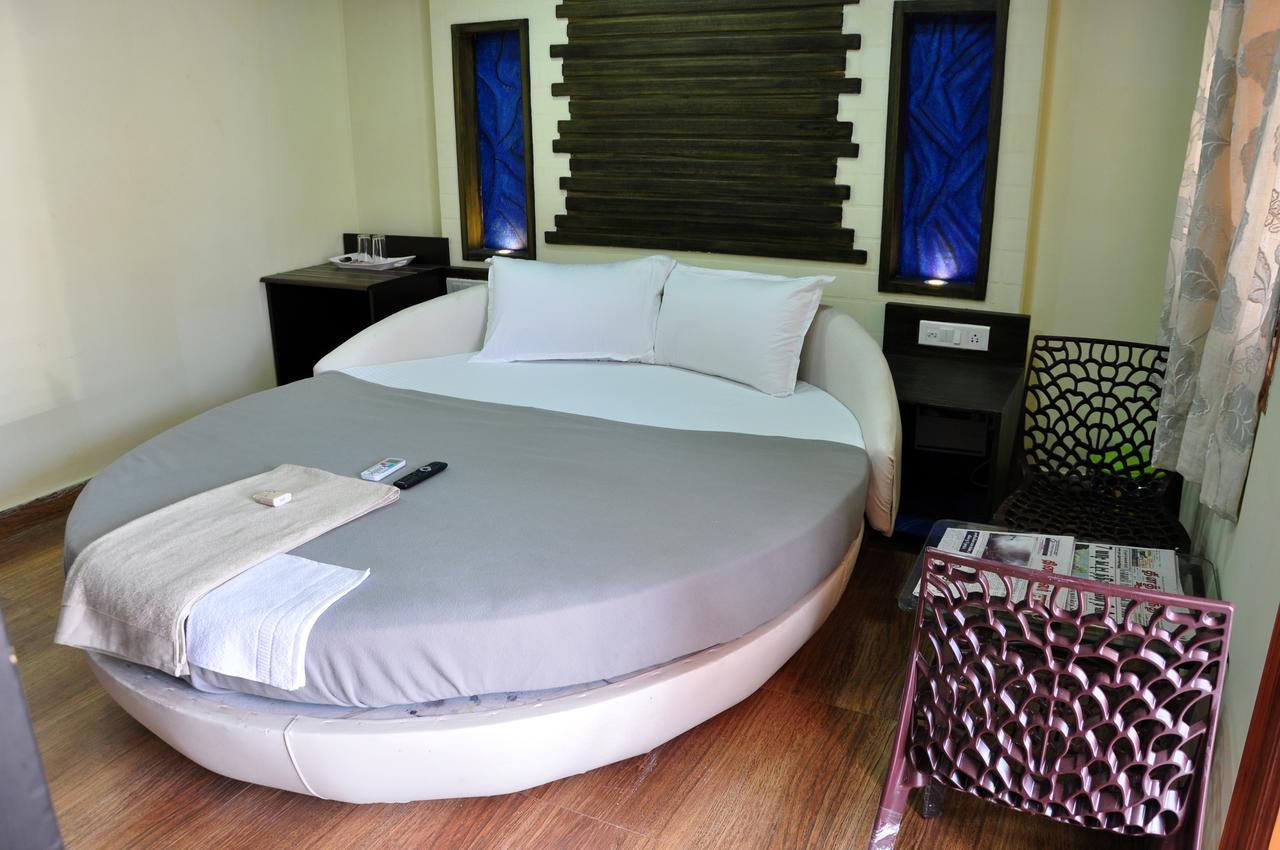 Hotel Anandhiram Heritage Karaikal Eksteriør bilde
