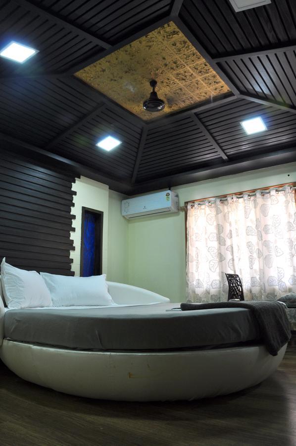Hotel Anandhiram Heritage Karaikal Eksteriør bilde