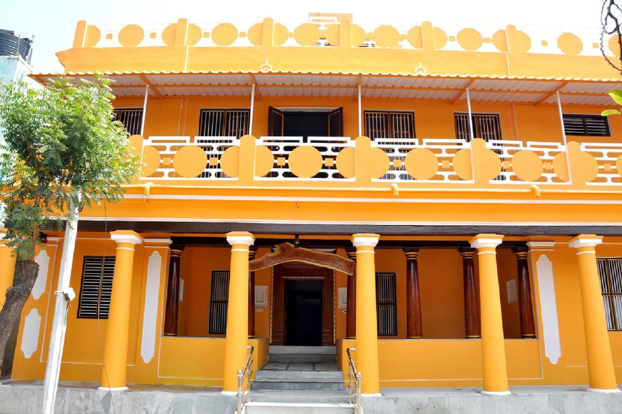 Hotel Anandhiram Heritage Karaikal Eksteriør bilde