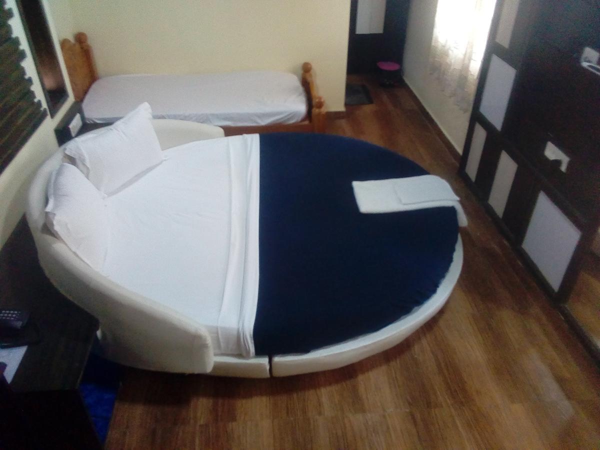 Hotel Anandhiram Heritage Karaikal Eksteriør bilde